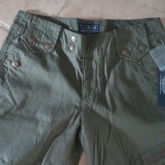 Green Cargo Pants size 4 - Picture 2 of 4